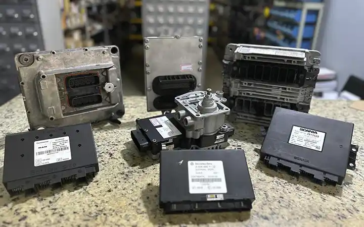 módulo eletrônico em avaliação